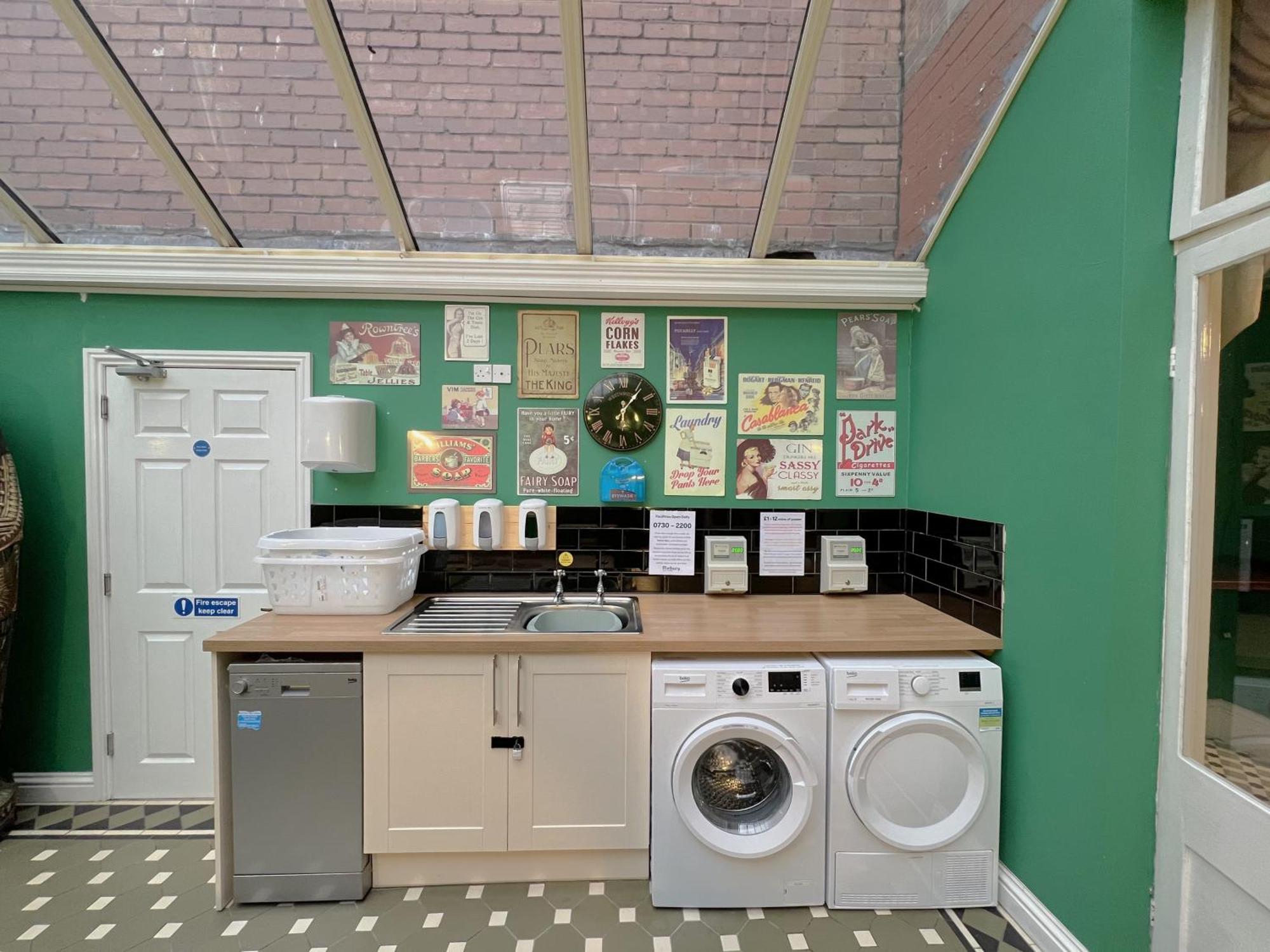 Melbury Rooms & Studios เอ็กซิเตอร์ ภายนอก รูปภาพ